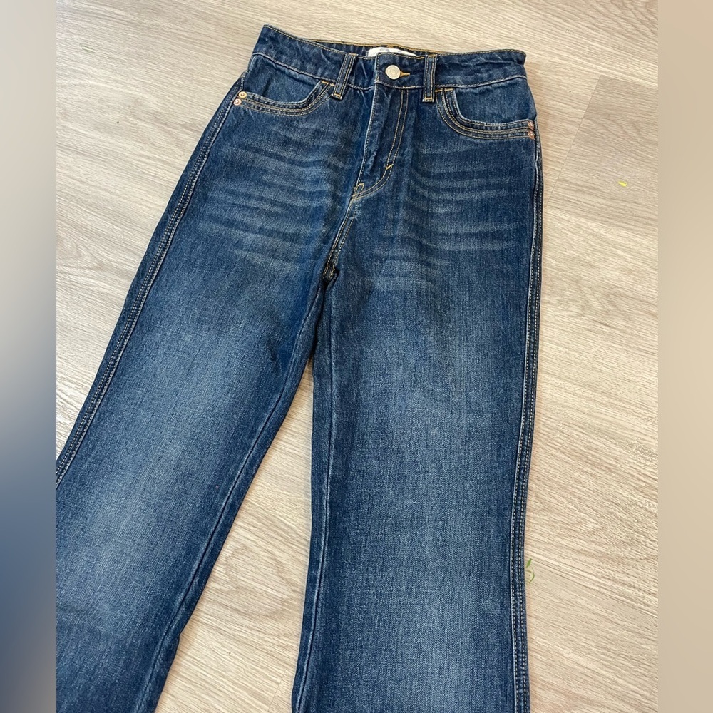 Awesome FREE PEOPLE Flared Blue Jeans with Distressed Cuffs. 24/33 - Picture 12 of 12